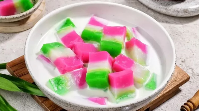 Es Selendang Mayang: Minuman Tradisional Betawi yang Manis, Lembut, dan Sarat Makna Budaya